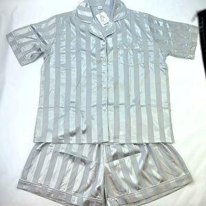 Silver striped pajama top and bottom shorts. Size XL measurements and photos.